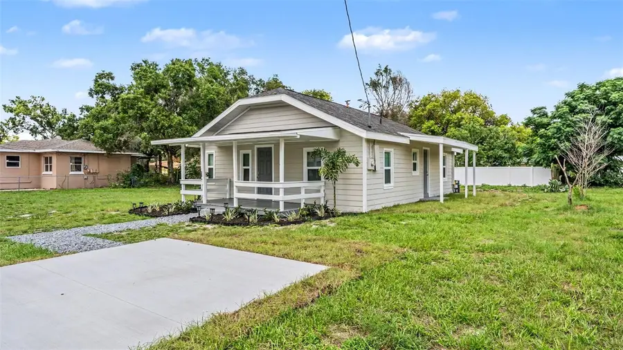 820 26th Street Nw, Winter Haven, FL 33881 - #3