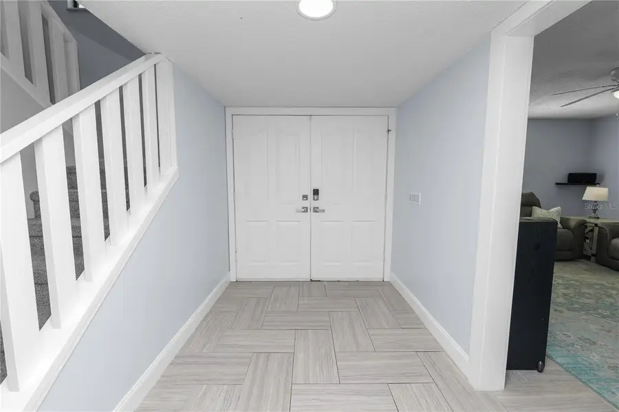 1224 Rainbrook Circle, Valrico, FL 33596 - #2