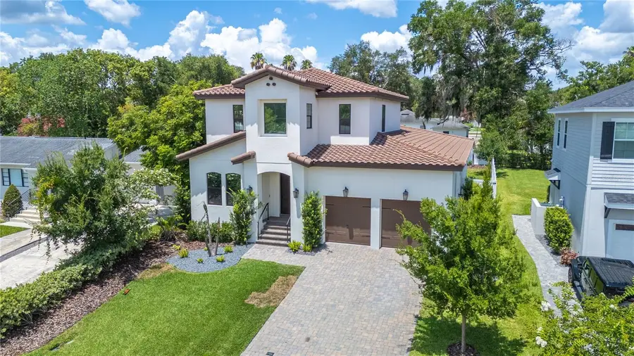2403 Derbyshire Avenue, Lakeland, FL 33803 - #2