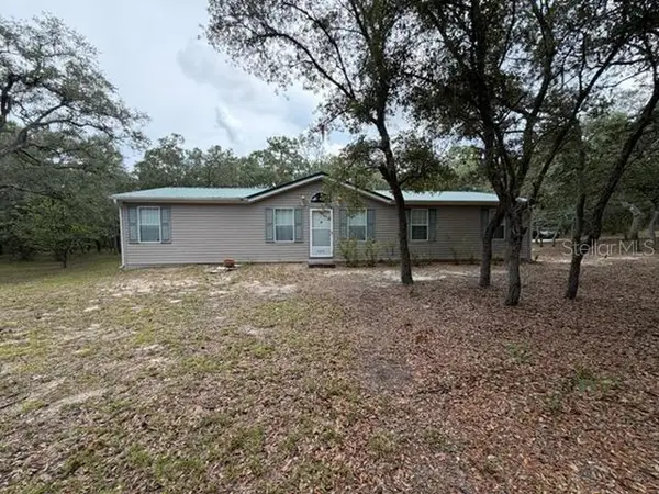 5215 W Holiday Street, HOMOSASSA, FL 34446