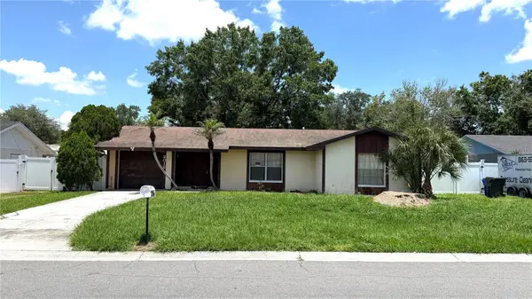 2016 Woodbridge Lane, LAKELAND, FL 33813