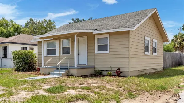 14 W Johnson Avenue, LAKE WALES, FL 33853