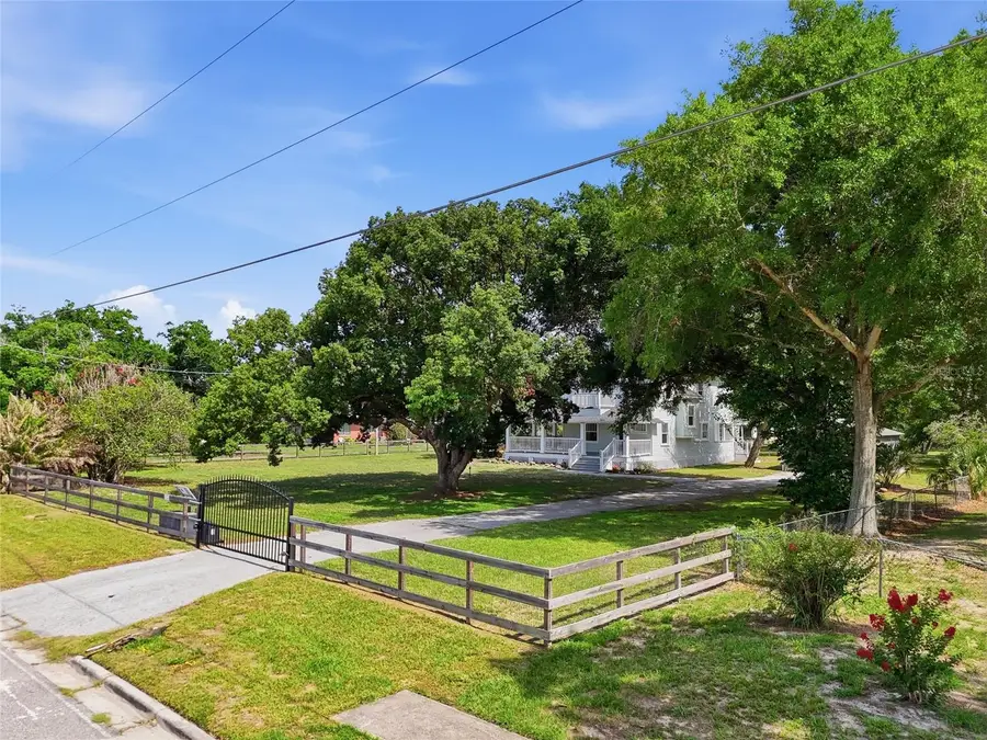 545 E Haines Boulevard, Lake Alfred, FL 33850 - #2