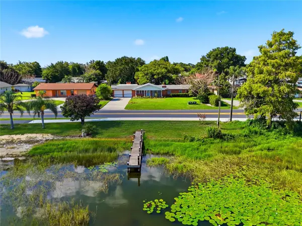 1475 S Lake Howard Drive, WINTER HAVEN, FL 33880