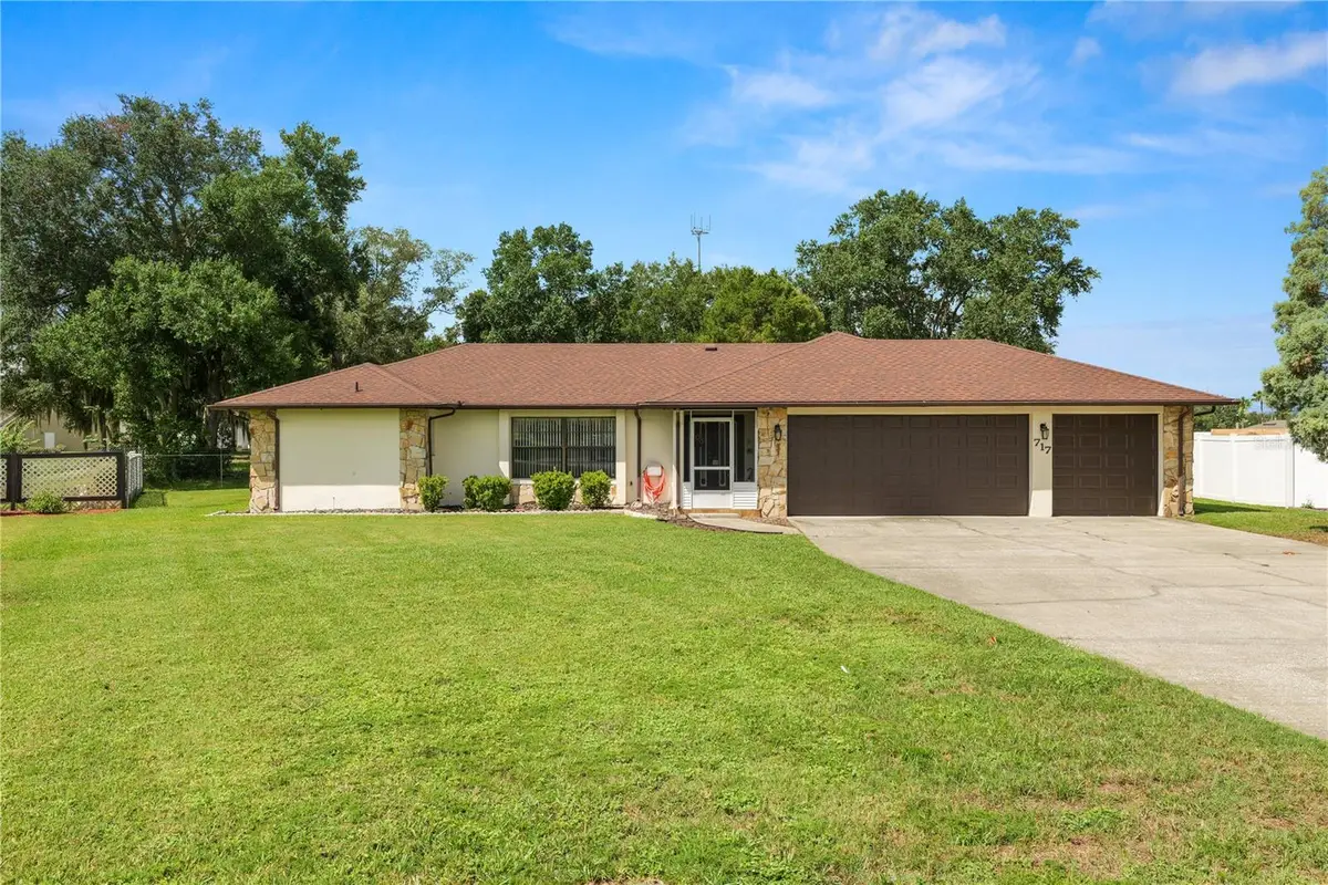 717 Cedar Knoll Drive S, Lakeland, FL 33809 - #1