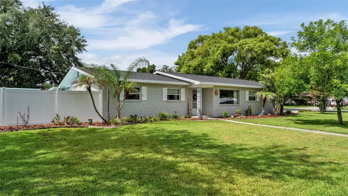 2015 E Gachet Boulevard, Lakeland, FL 33813 - #1