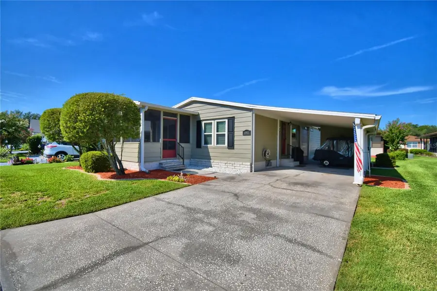 4901 Colonnades Circle E, Lakeland, FL 33811 - #2