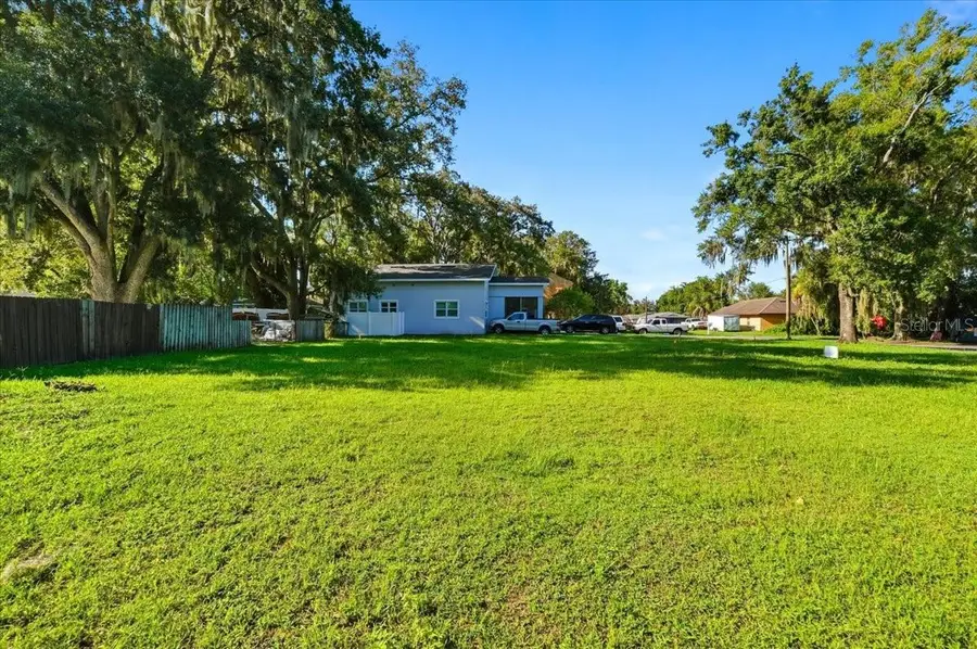 10 S Forest Street, Plant City, FL 33563 - #3