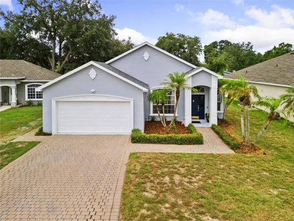 1015 Robin Lane, WINTER HAVEN, FL 33884
