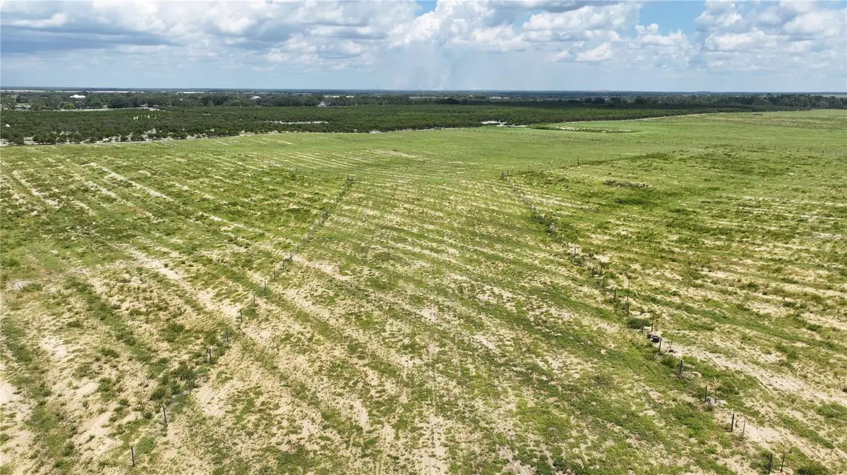 Kenilworth Boulevard, Sebring, FL 33875 - #1