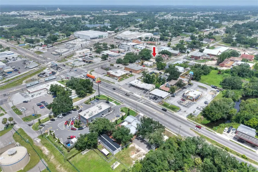 204 NE 1st Avenue, Mulberry, FL 33860 - #2