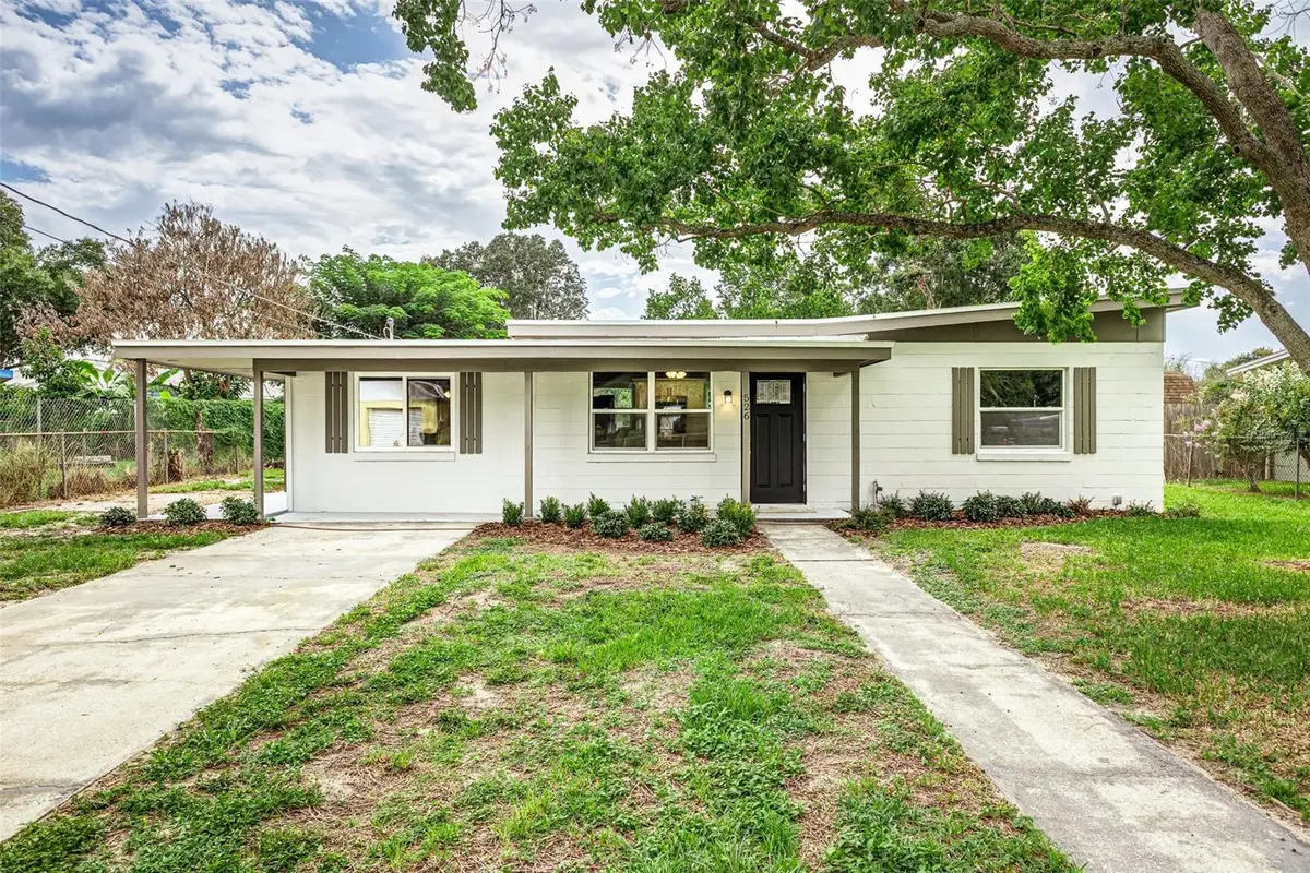 526 Victoria Boulevard, Auburndale, FL 33823 - #1