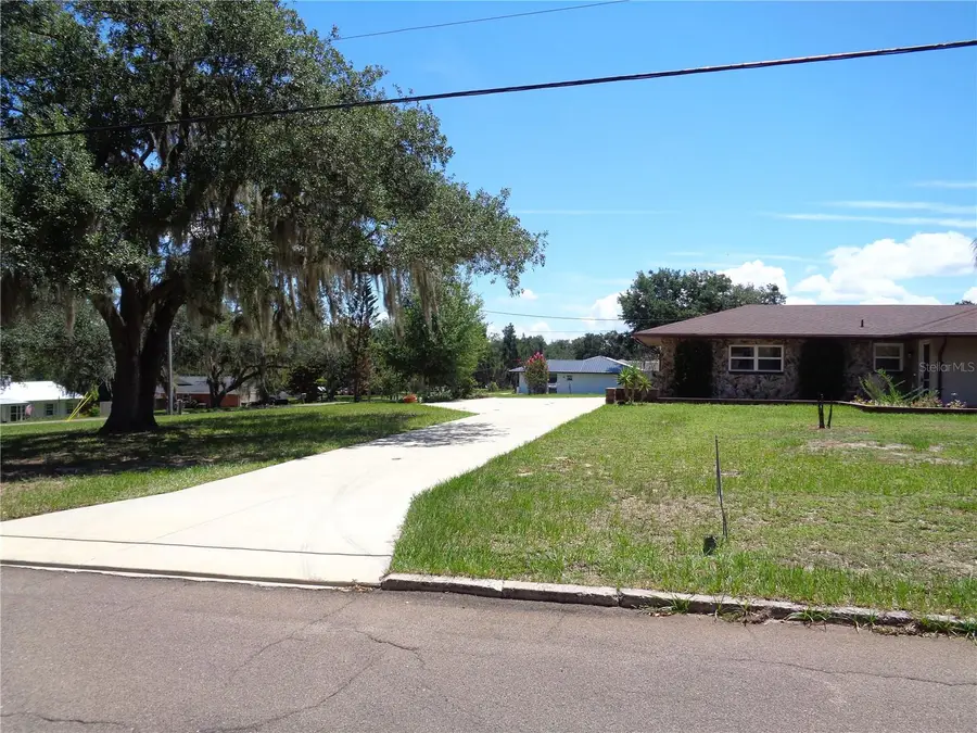 70 Catherine Avenue, Babson Park, FL 33827 - #2