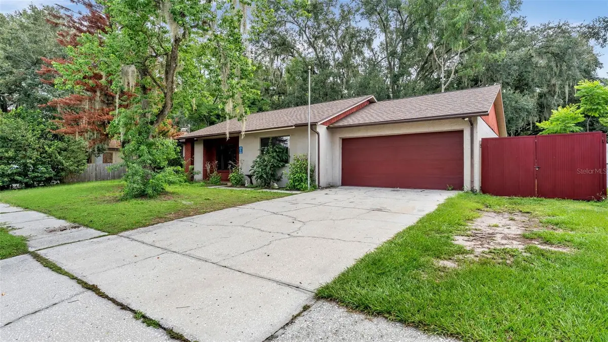 2110 Johnson Loop, Plant City, FL 33563 - #1