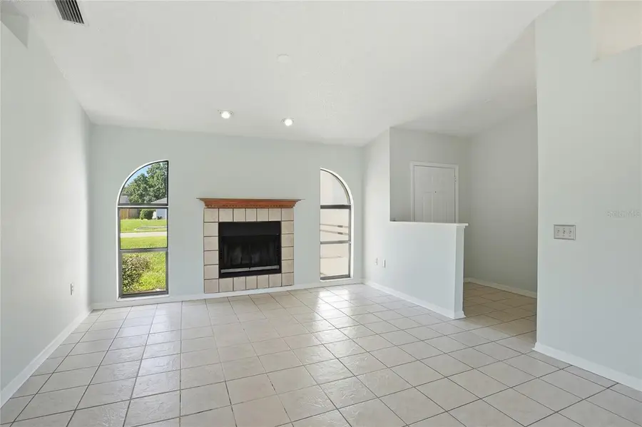 734 Lamp Post Lane, Lakeland, FL 33809 - #3