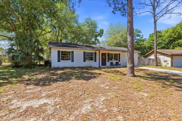 215 Carla Ann Court, AUBURNDALE, FL 33823