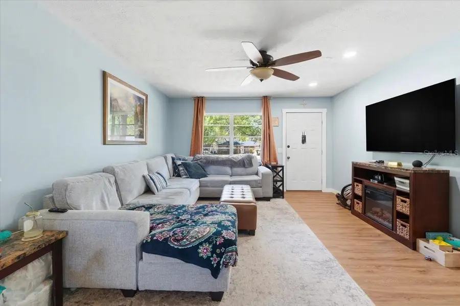 215 Carla Ann Court, Auburndale, FL 33823 - #2