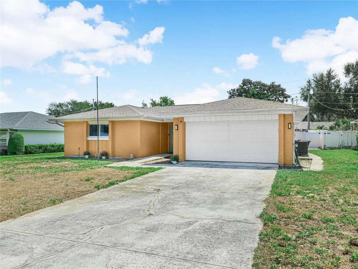 437 Broward Terrace, Winter Haven, FL 33884 - #1