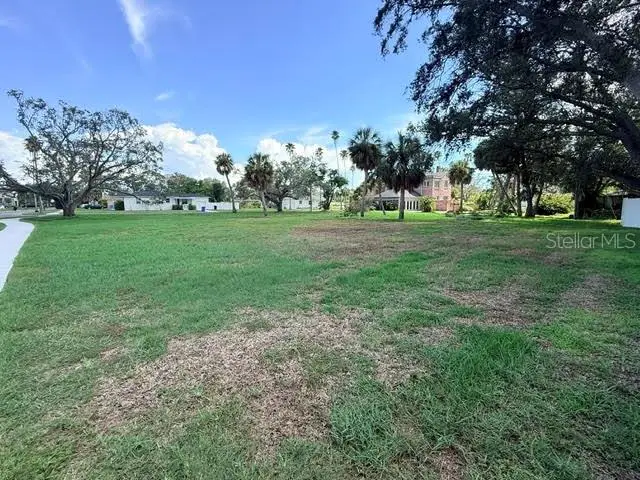 Arkansas Avenue Ne, Saint Petersburg, FL 33703 - #1