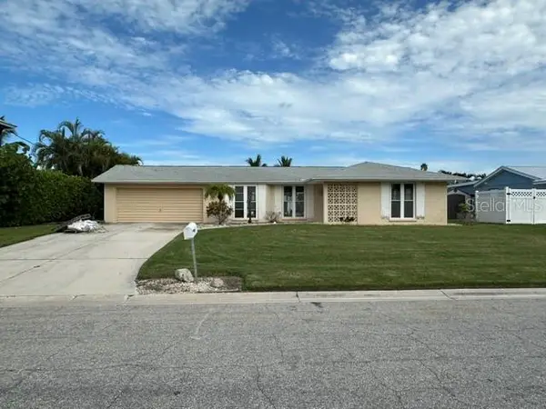 524 68th Street, HOLMES BEACH, FL 34217