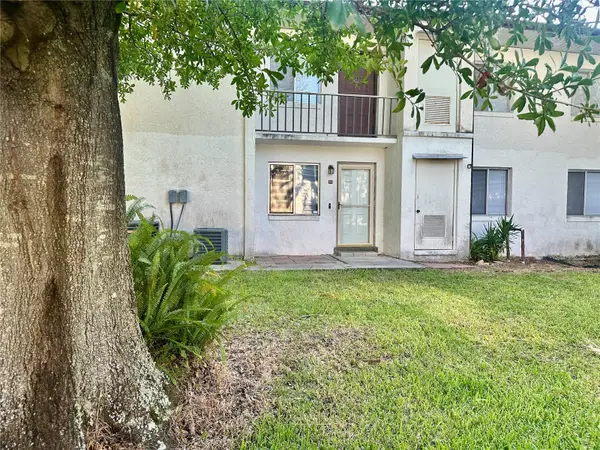 606 Pavare Court #606, WINTER HAVEN, FL 33884