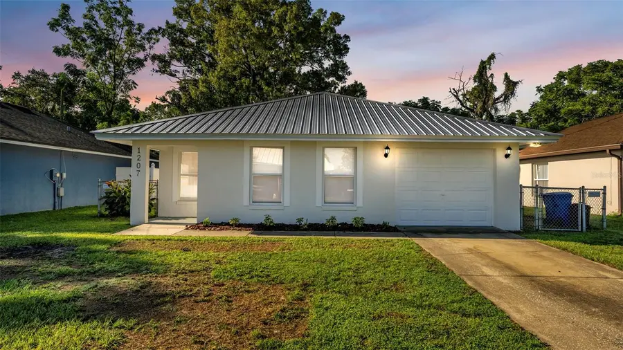 1207 NE 6th Street, Mulberry, FL 33860 - #2