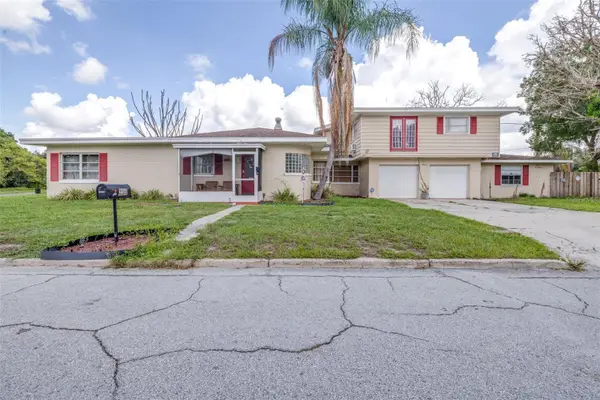 900 Lake Martha Drive Ne, WINTER HAVEN, FL 33881