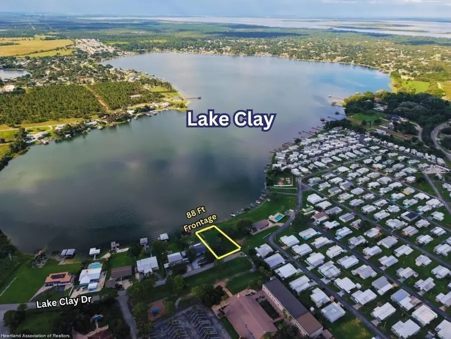 721 Lake Clay Drive S, Lake Placid, FL 33852 - #2