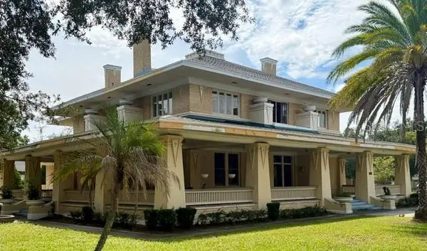 417 Frank Lloyd Wright Way, LAKELAND, FL 33803
