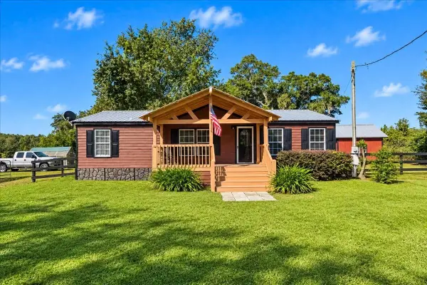 15940 NW 16th Avenue, CITRA, FL 32113