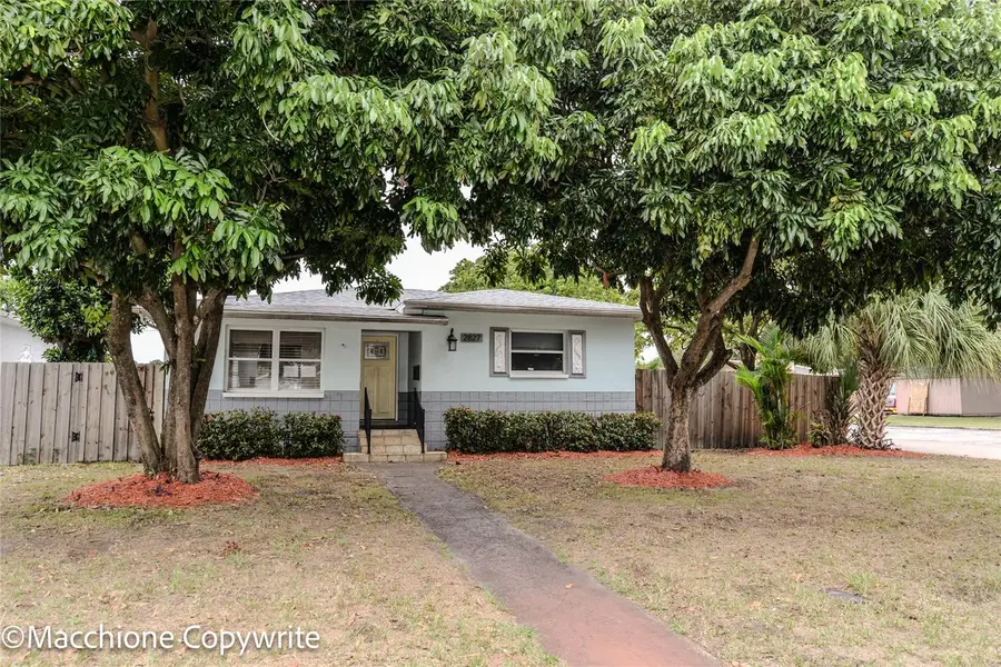 2827 29th Avenue N, Saint Petersburg, FL 33713 - #3