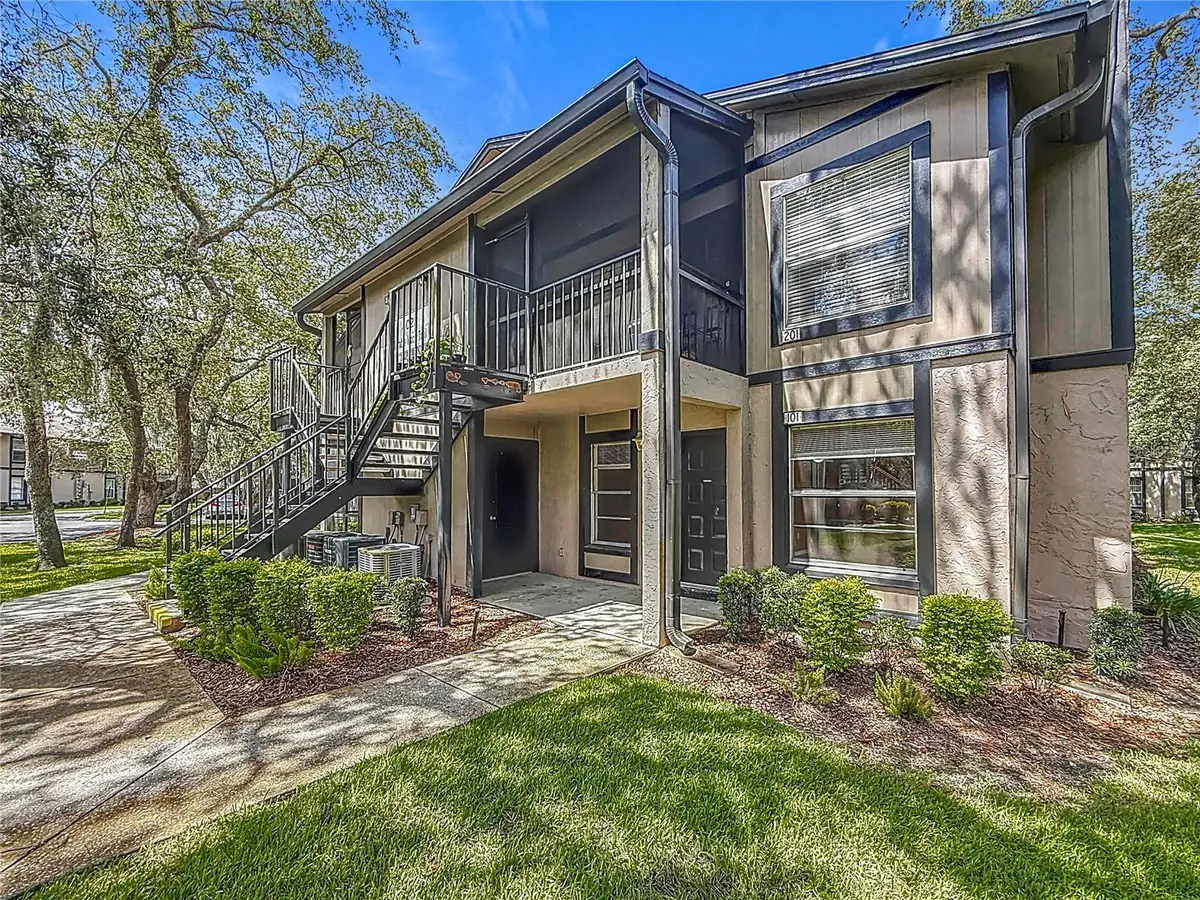4022 Tumble Wood Trail #101, Tampa, FL 33613 - #1