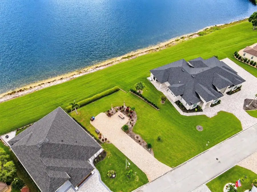676 Meandering Way, Polk City, FL 33868 - #3