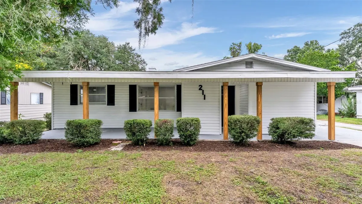 211 W Valencia Street, Lakeland, FL 33805 - #1