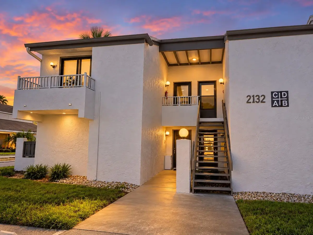 2132 Lakewood Club Drive S #8B, Saint Petersburg, FL 33712 - #1