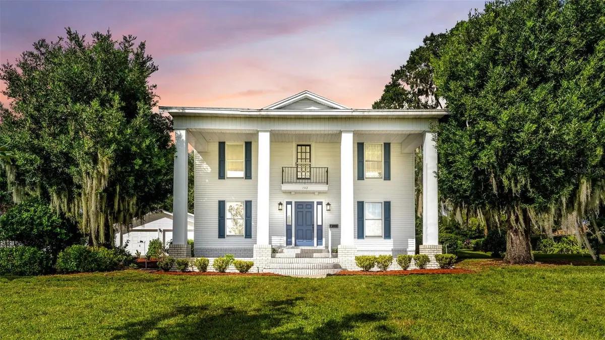 1542 Lake Ariana Boulevard, Auburndale, FL 33823 - #1