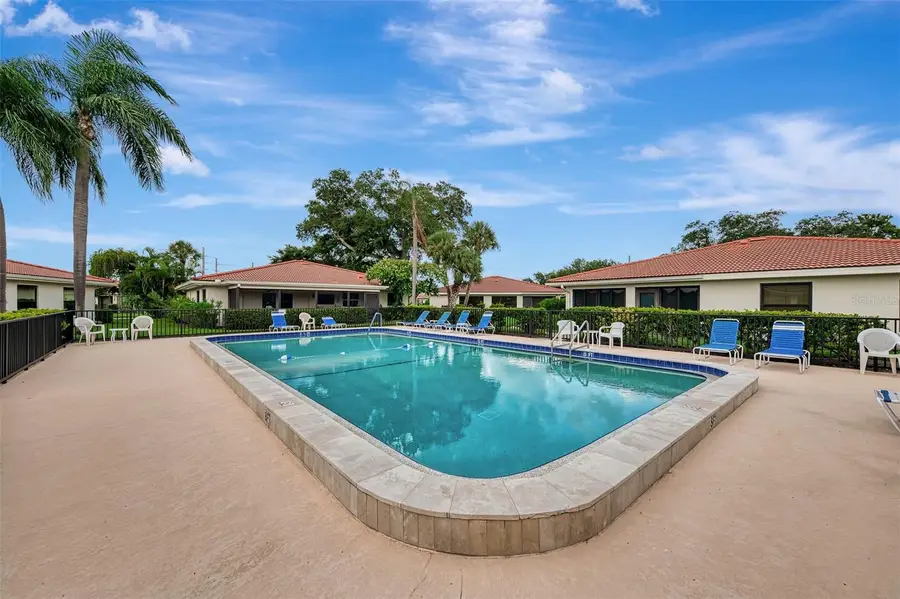 5103 Greencroft Road, Sarasota, FL 34235 - Image #2