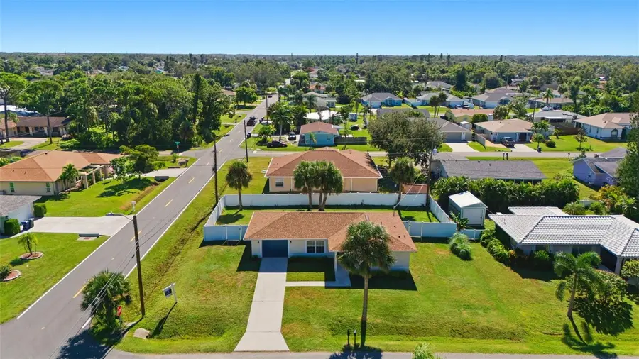 511 Porpoise Road, Venice, FL 34293 - Image #3