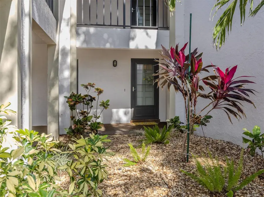 806 Capri Isles Boulevard #109, Venice, FL 34292 - Image #2