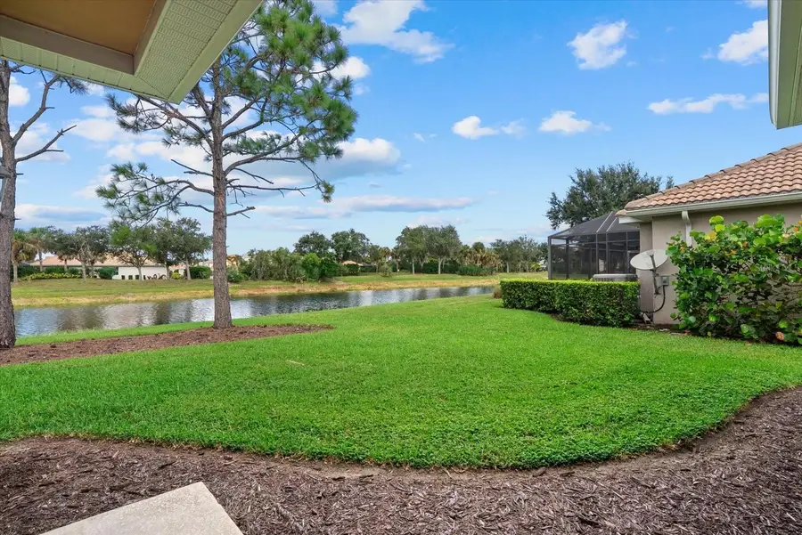 12132 Granite Woods Loop, Venice, FL 34292 - Image #2