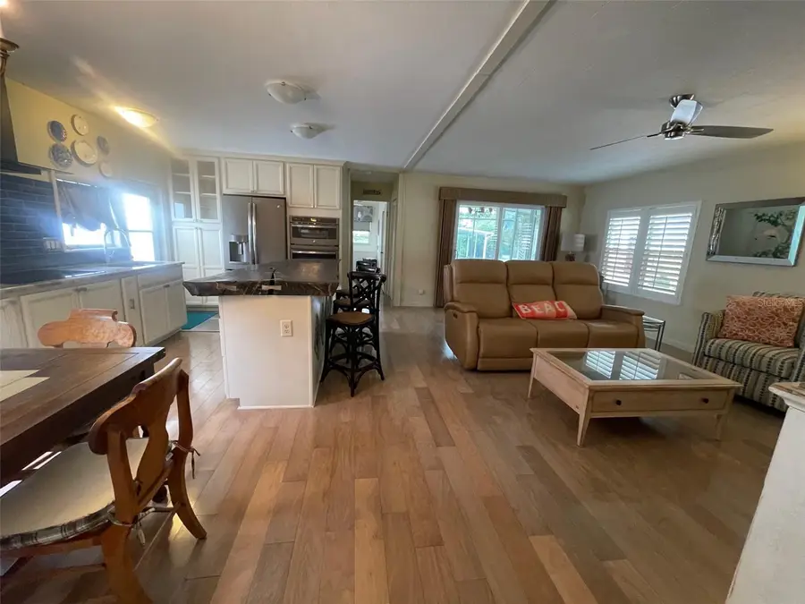 802 S Green Circle, Venice, FL 34285 - Image #3