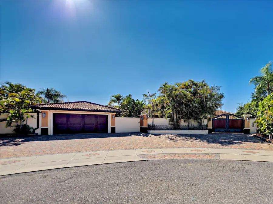 107 Free Court Se, Port Charlotte, FL 33952 - Image #2