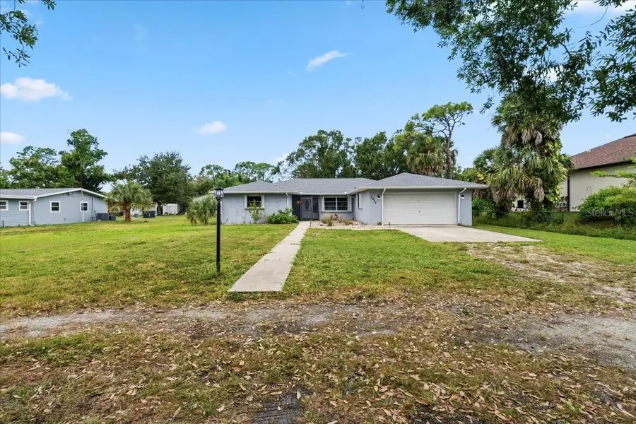 5856 Denison Drive, Venice, FL 34293 - Image #2