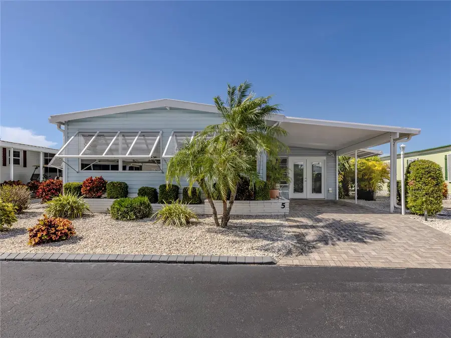 5 N Esplanade Street, Englewood, FL 34223 - Image #2