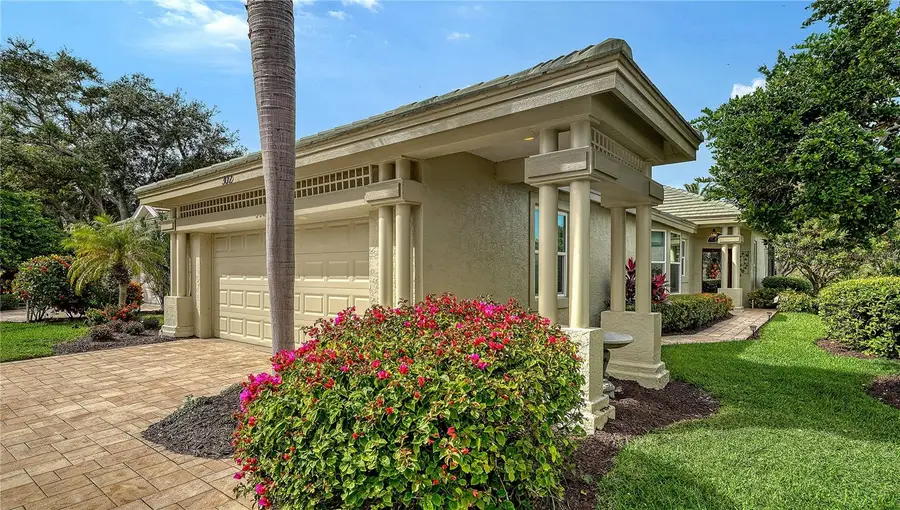 302 Lansbrook Drive, Venice, FL 34292 - Image #2