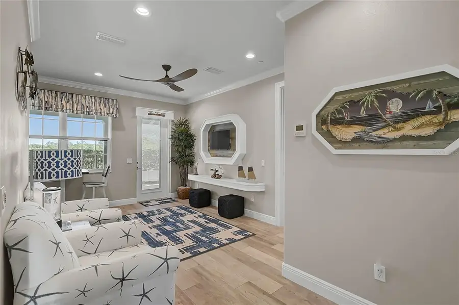 205 E Venice Avenue, Venice, FL 34285 - Image #3