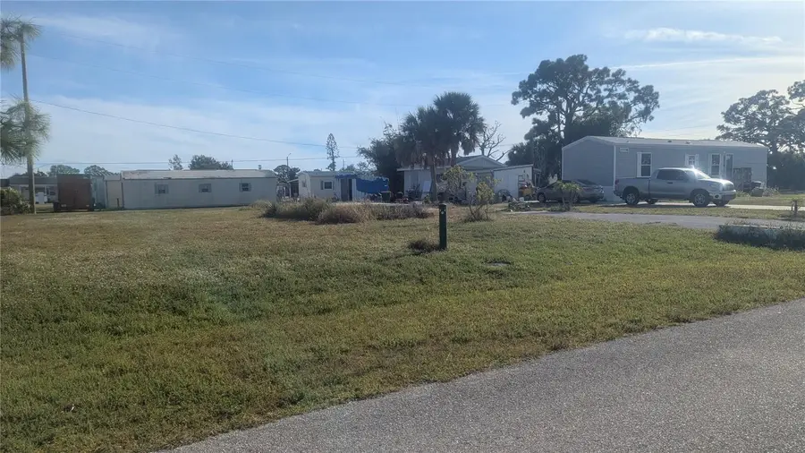 2045 Willow Avenue, Englewood, FL 34224 - Image #2