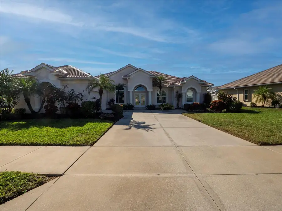 814 Coral Bean Cove, Venice, FL 34293 - Image #2