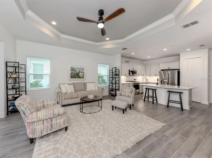18002 Franklin Park Court, Venice, FL 34293 - Image #2