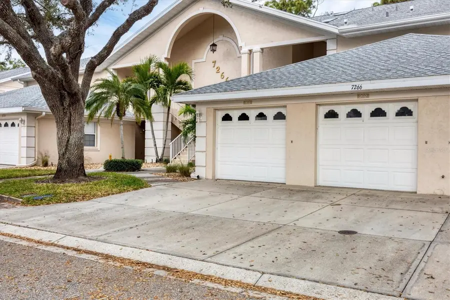 7266 Eleanor Circle #202, Sarasota, FL 34243 - Image #2